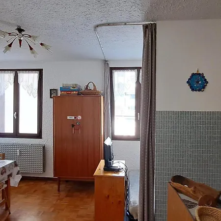 Cosy A Pra-loup Proche Commerces Et Pistes - Fr-1-165a-168 Апартаменты